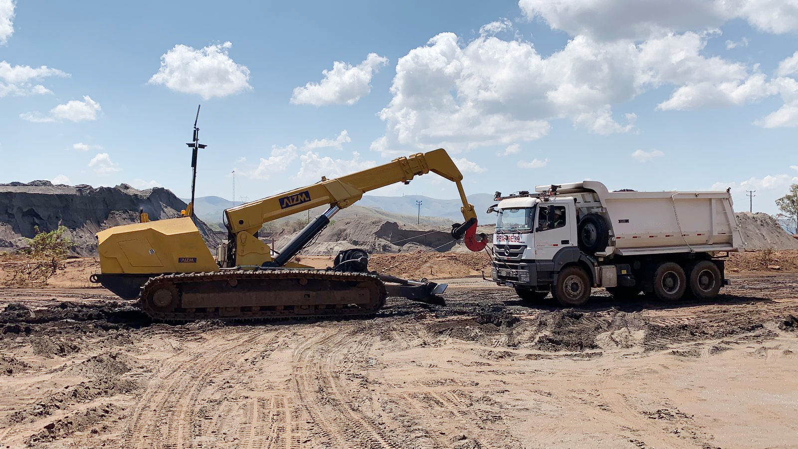 tm200esteirafundobranco